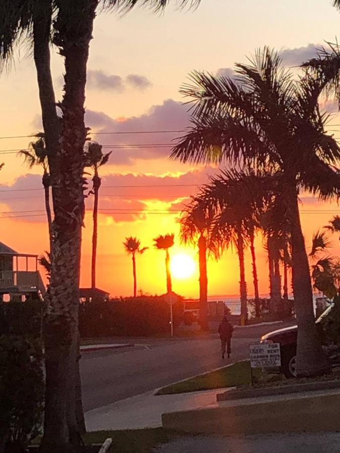 Cozy & Spacious Condo 10Min Walk To Beach South Padre Island Exterior foto